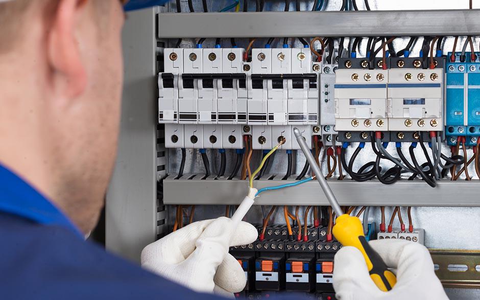 électricien à domicile Luzarches